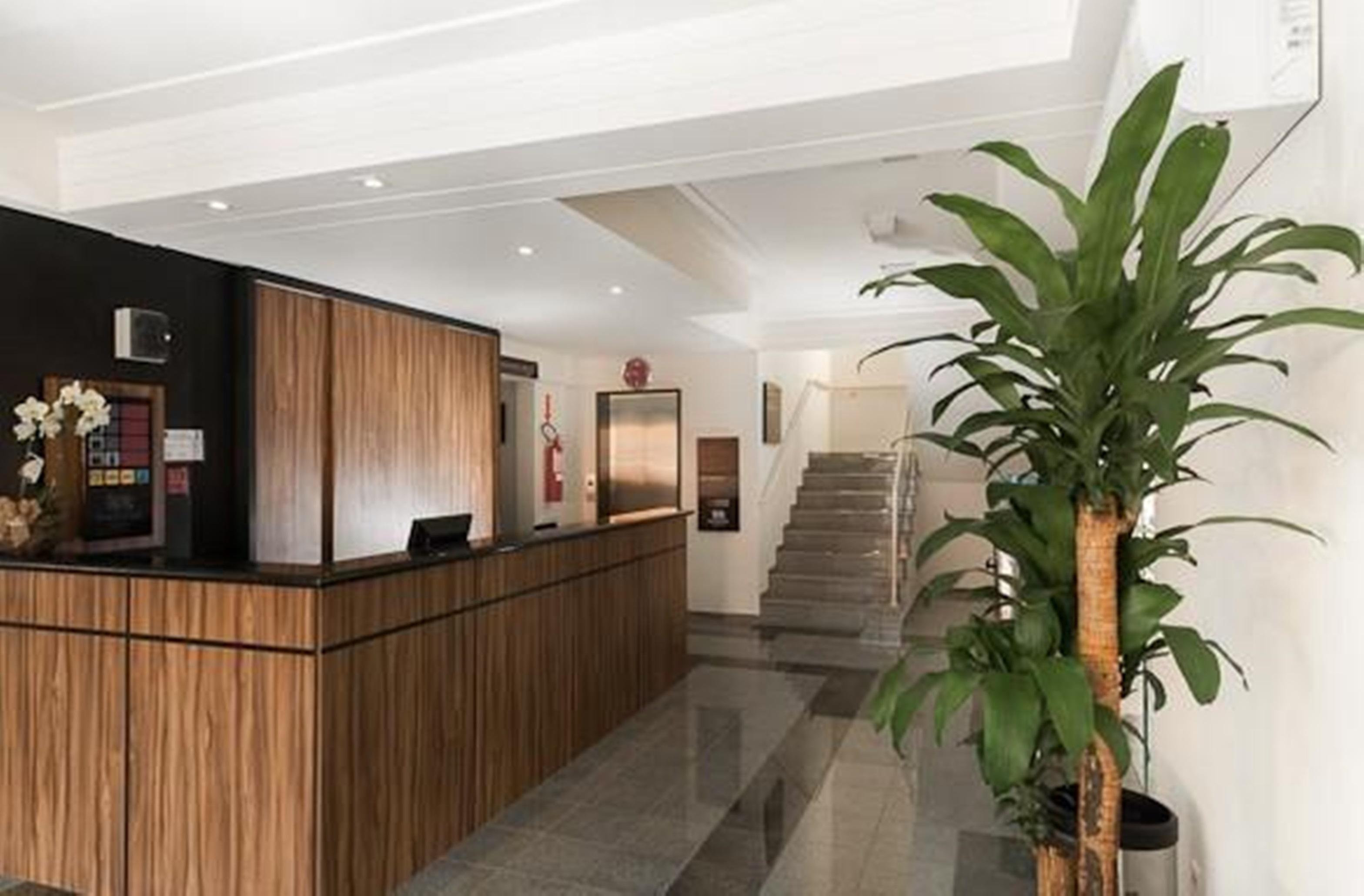 Hotel Dois H جوينفيل المظهر الخارجي الصورة