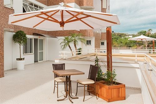 Hotel Dois H جوينفيل المظهر الخارجي الصورة